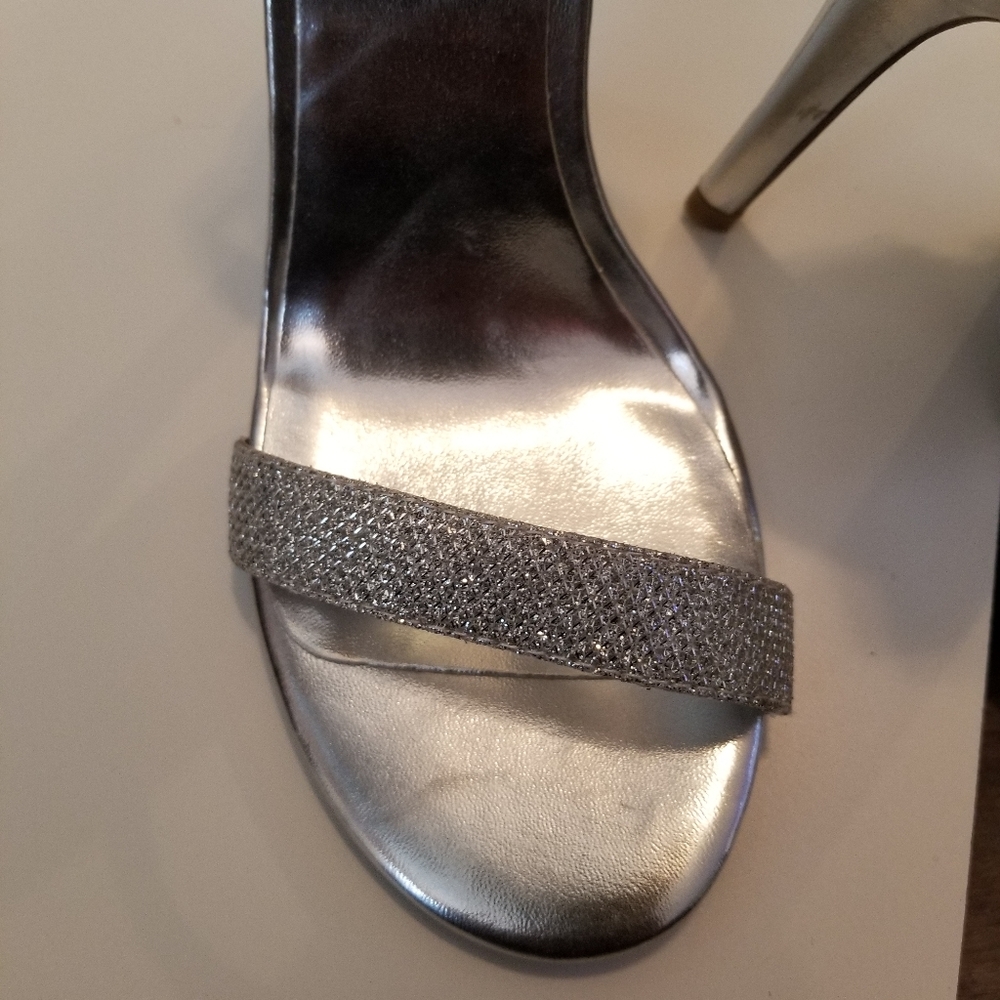 Madden Girl silver sling back heels. - Picture 3 of 6